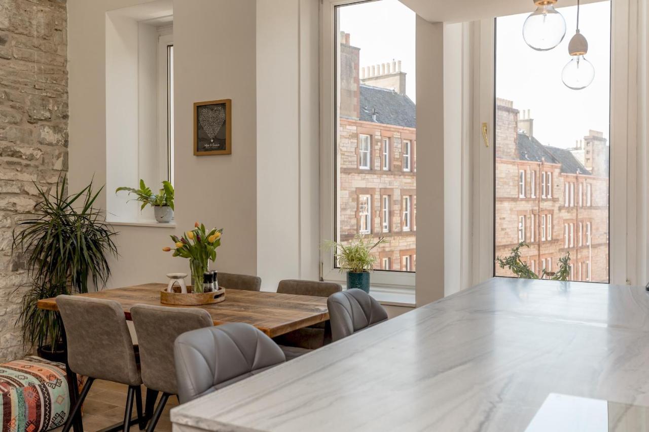 Pass The Keys Stunning 3 Bed Loft Style Apt With Free Parking EDI Exterior foto