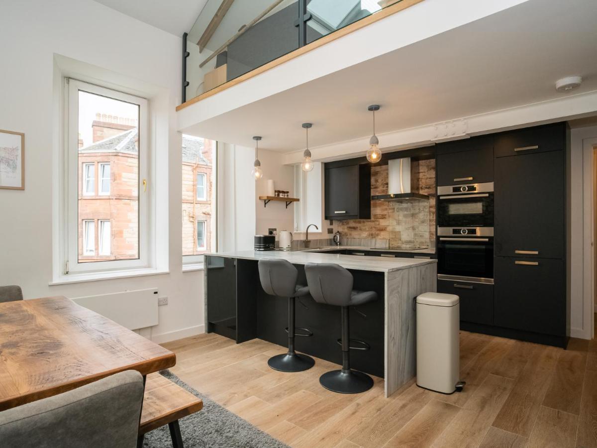 Pass The Keys Stunning 3 Bed Loft Style Apt With Free Parking EDI Exterior foto